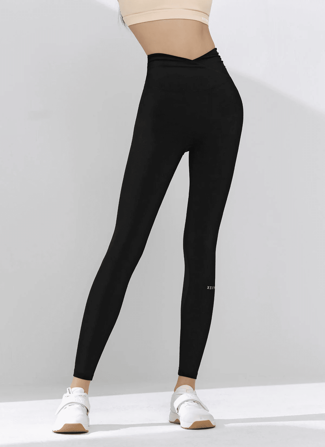 XEXYMIX Black Label Signature Power Rise Shirring Leggings in Black — image 4
