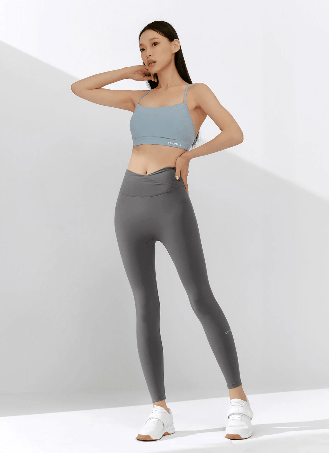 XEXYMIX Black Label Signature Power Rise Shirring Leggings in City Night Gray — image 4