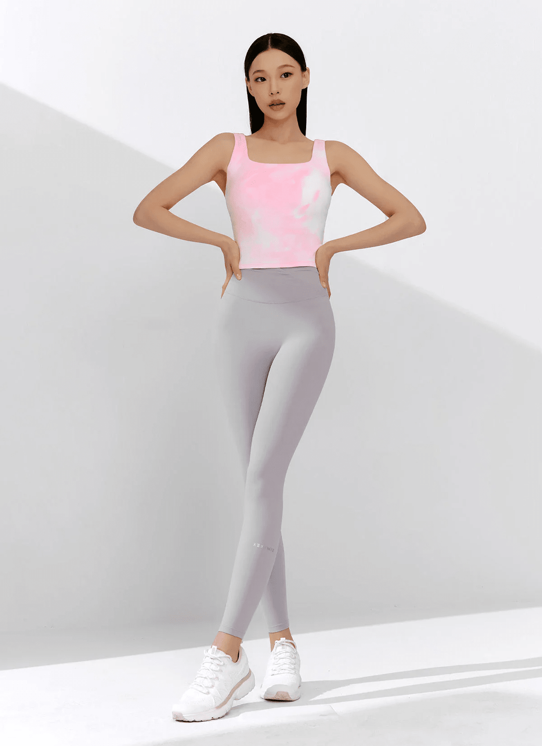 XEXYMIX Black Label Signature Power Rise Shirring Leggings in Purple Gray — image 2