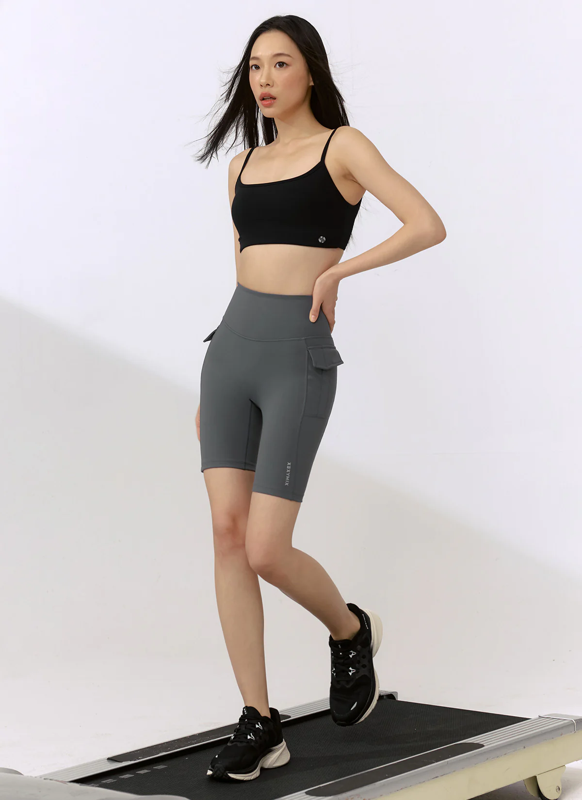 XEXYMIX Black Label Signature 360N Out-Pocket Leggings (4.5-Length) in City Night Gray — image 3
