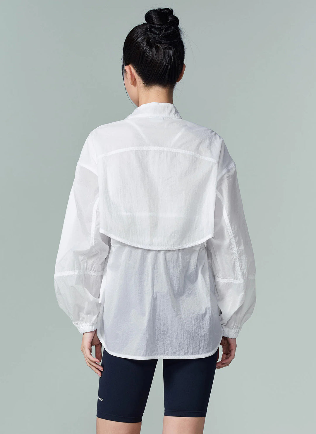 XEXYMIX Light Ventilation Windbreaker in Ivory — image 4