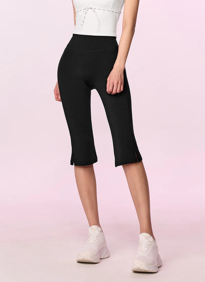 XEXYMIX Comfort Fine Capri Leggings in Black — image 4
