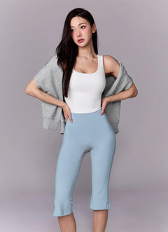 XEXYMIX Comfort Fine Capri Leggings in Halogen Blue — image 3