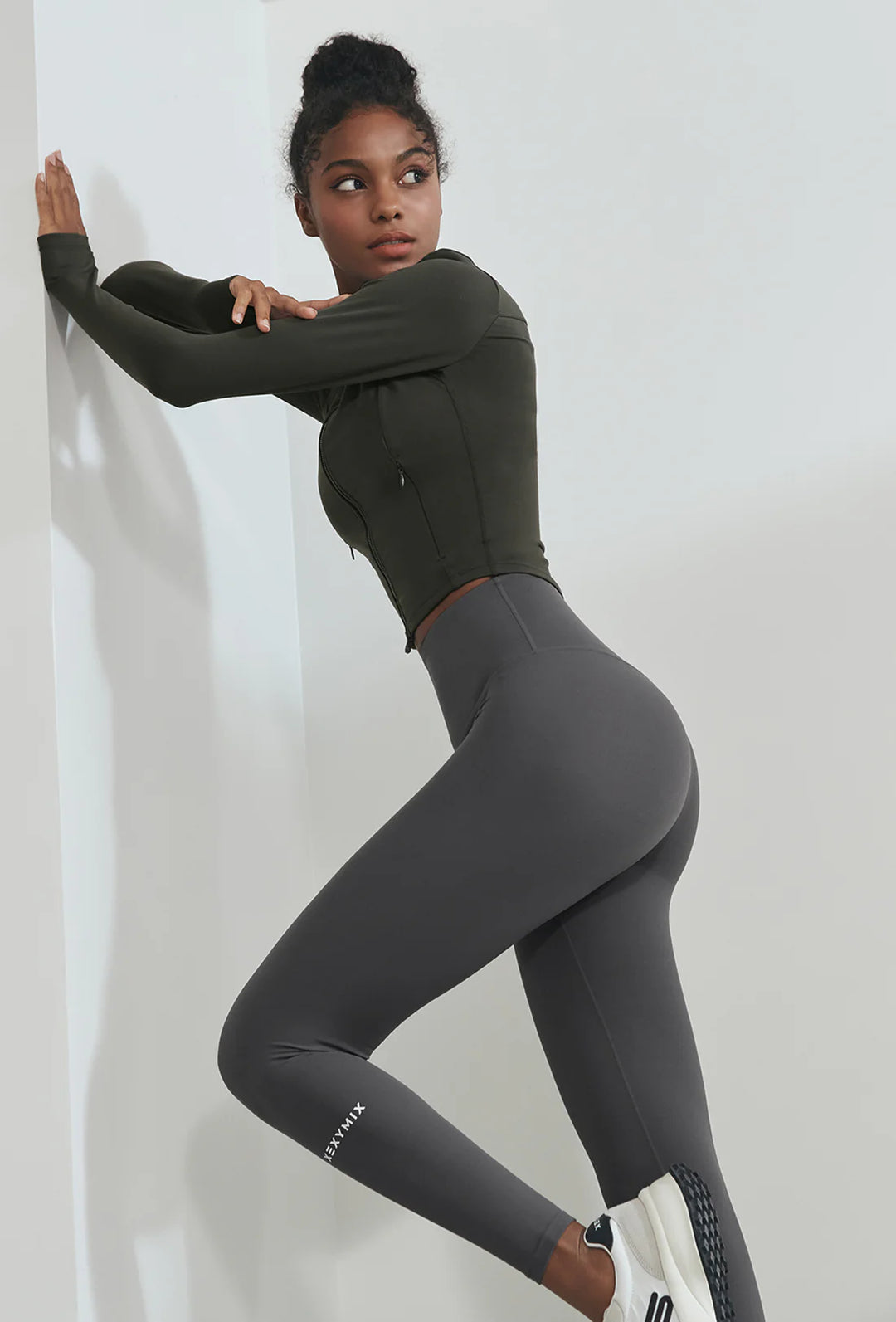 XEXYMIX Black Label 300N Super Light Leggings in Dark Shadow — image 2
