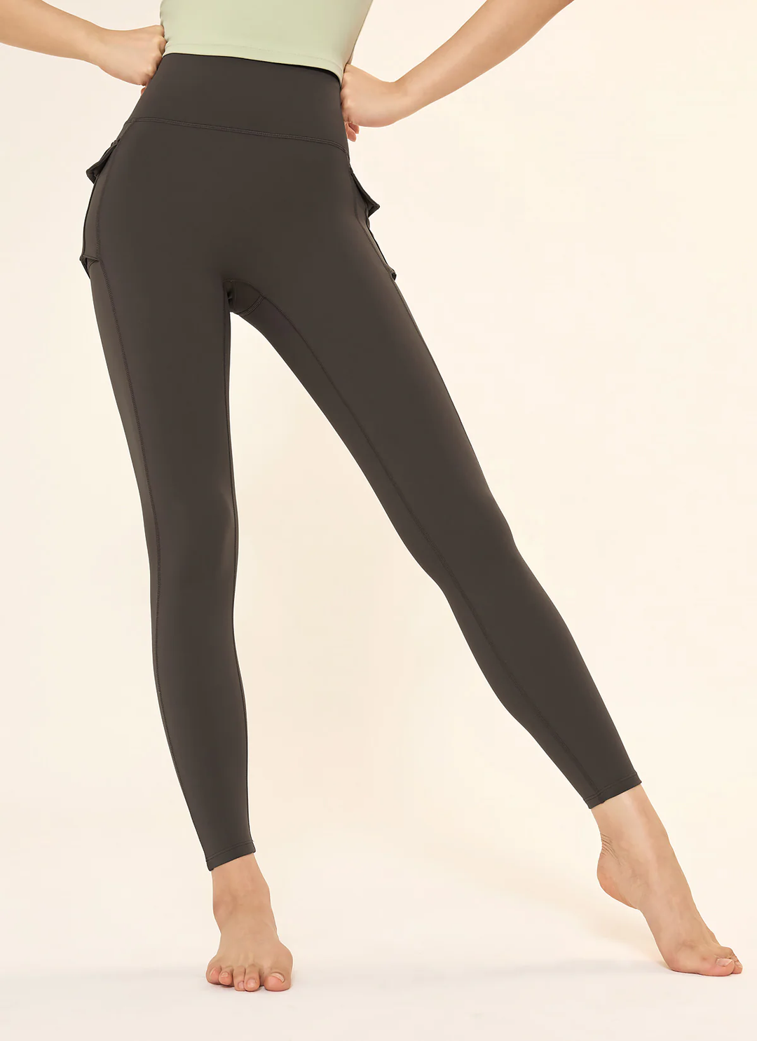 XEXYMIX Black Label Signature 360N Out-Pocket Leggings in Bitter Chocolate — image 1
