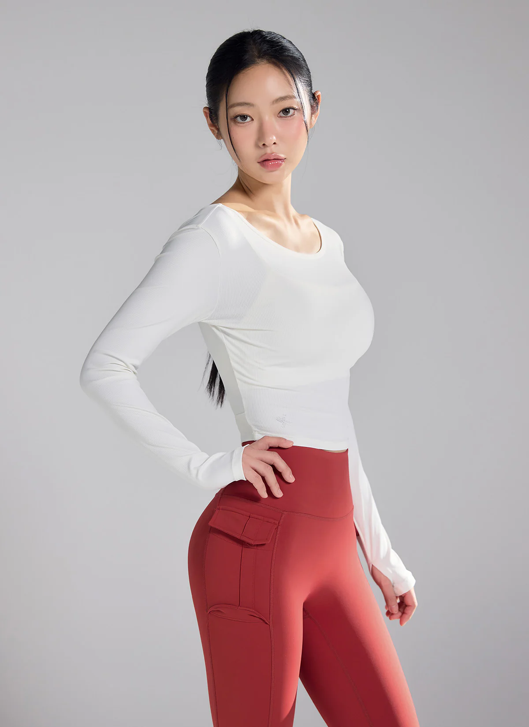 XEXYMIX Black Label Signature 360N Out-Pocket Leggings in Racing Red — image 2
