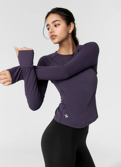 XEXYMIX High-Intensity Finger Hole Long Sleeve in Black Berry — image 5