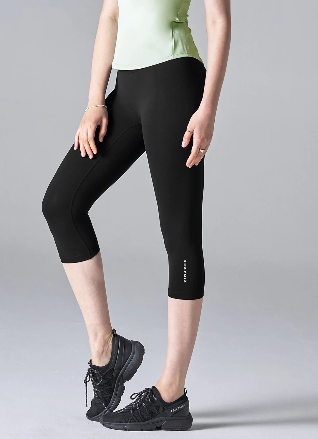 XEXYMIX Black Label Signature 300N Leggings (6.5-Length) in Black — image 4
